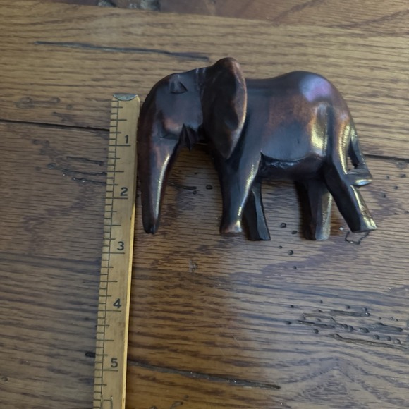 Wooden Elephant Figurine Miniature Hand Carved Wood Vintage - Picture 4 of 6